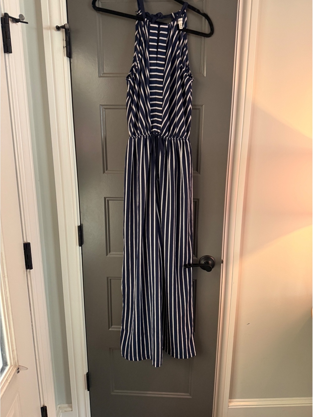 Woman’s sleeveless  stripe pantsuit blue white stripe